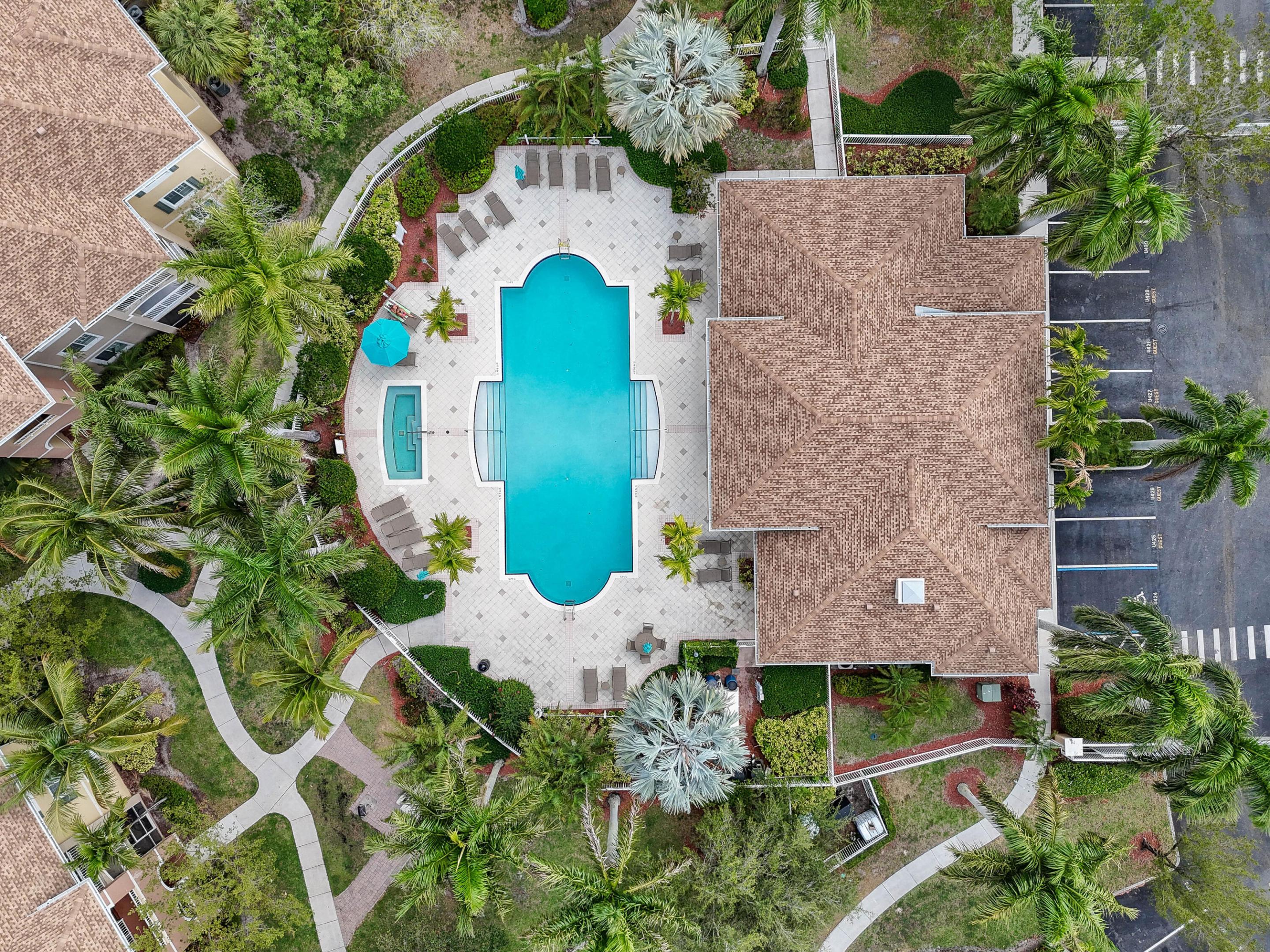 6565 Emerald Dunes Drive 108