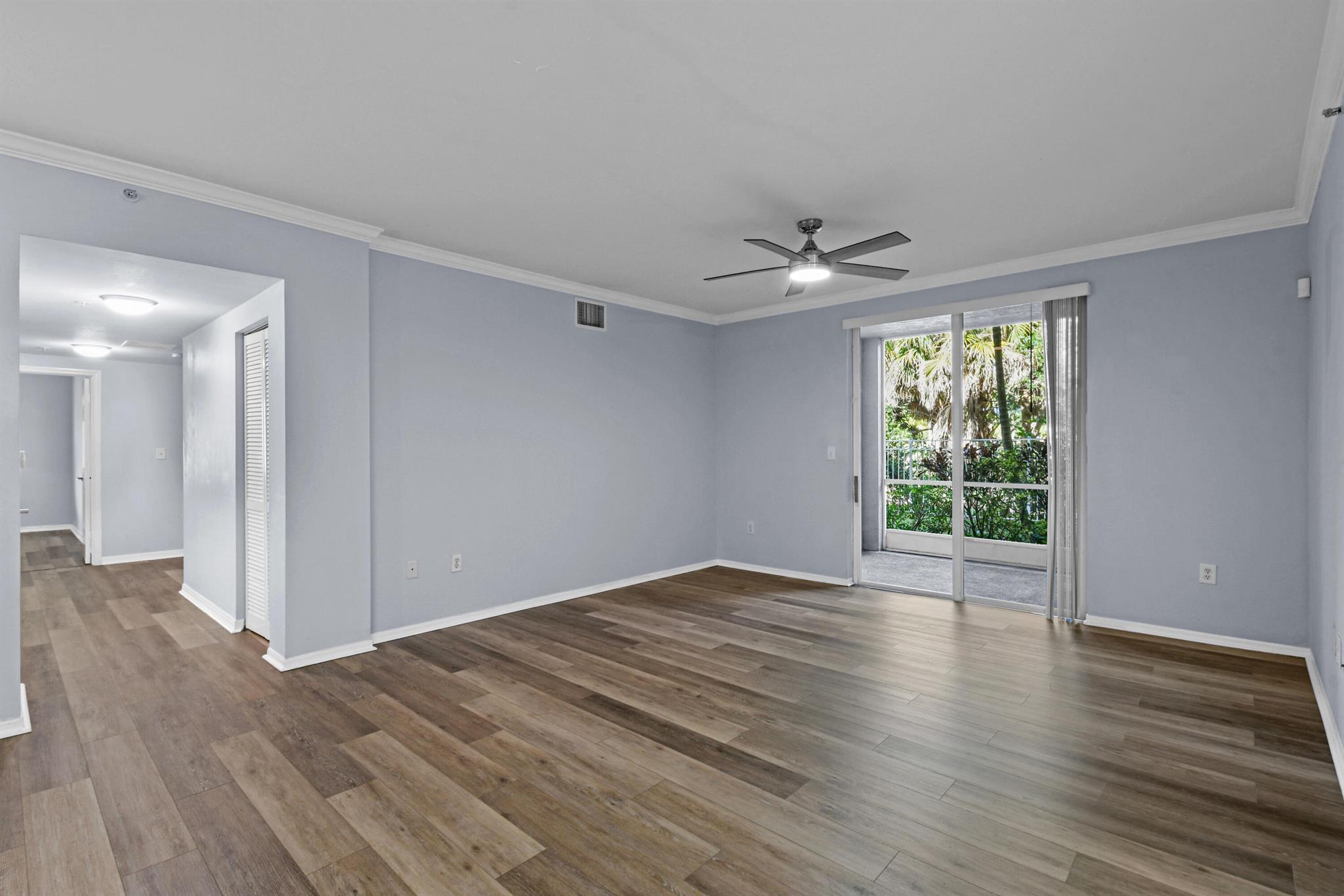 6565 Emerald Dunes Drive 108