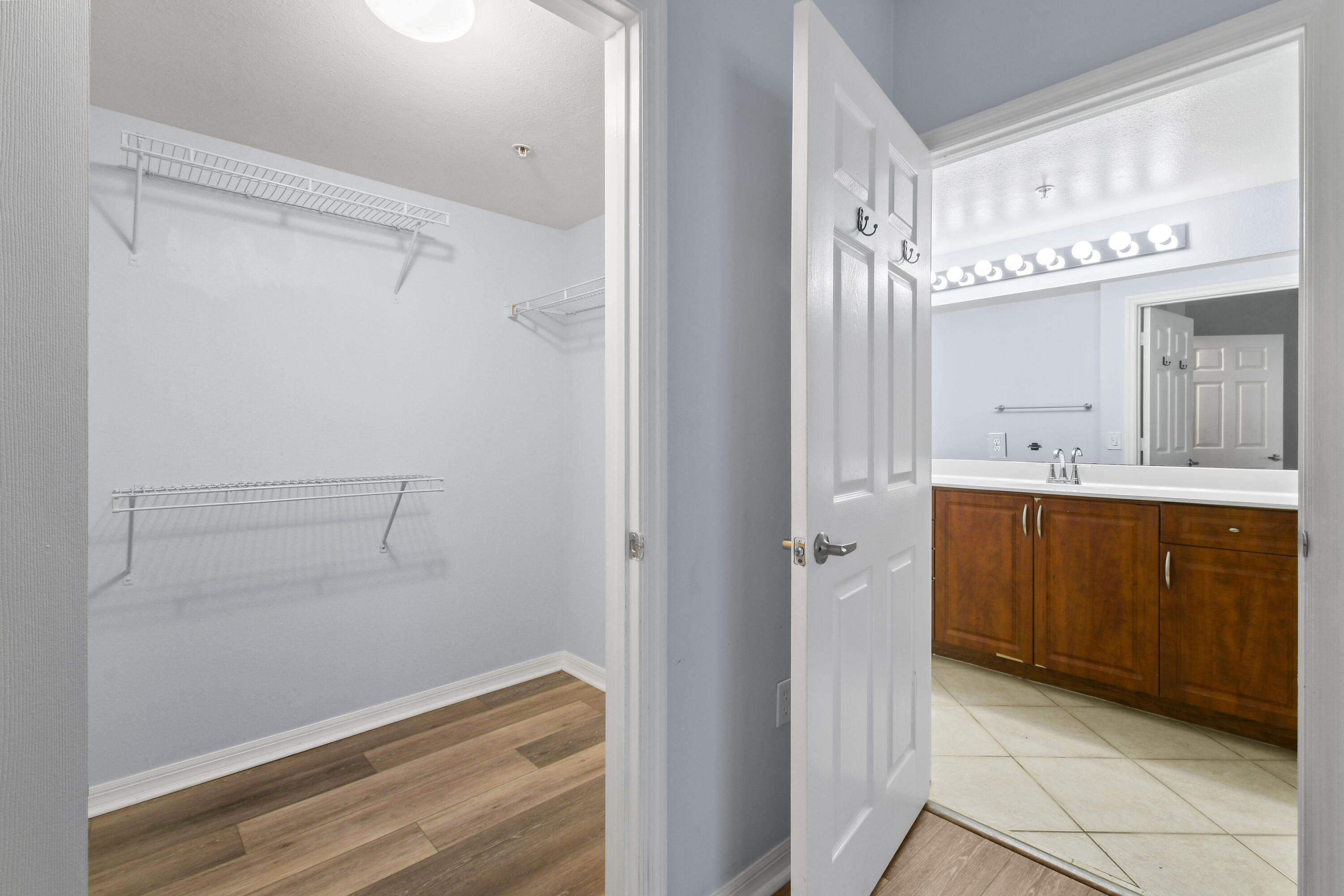 6565 Emerald Dunes Drive 108