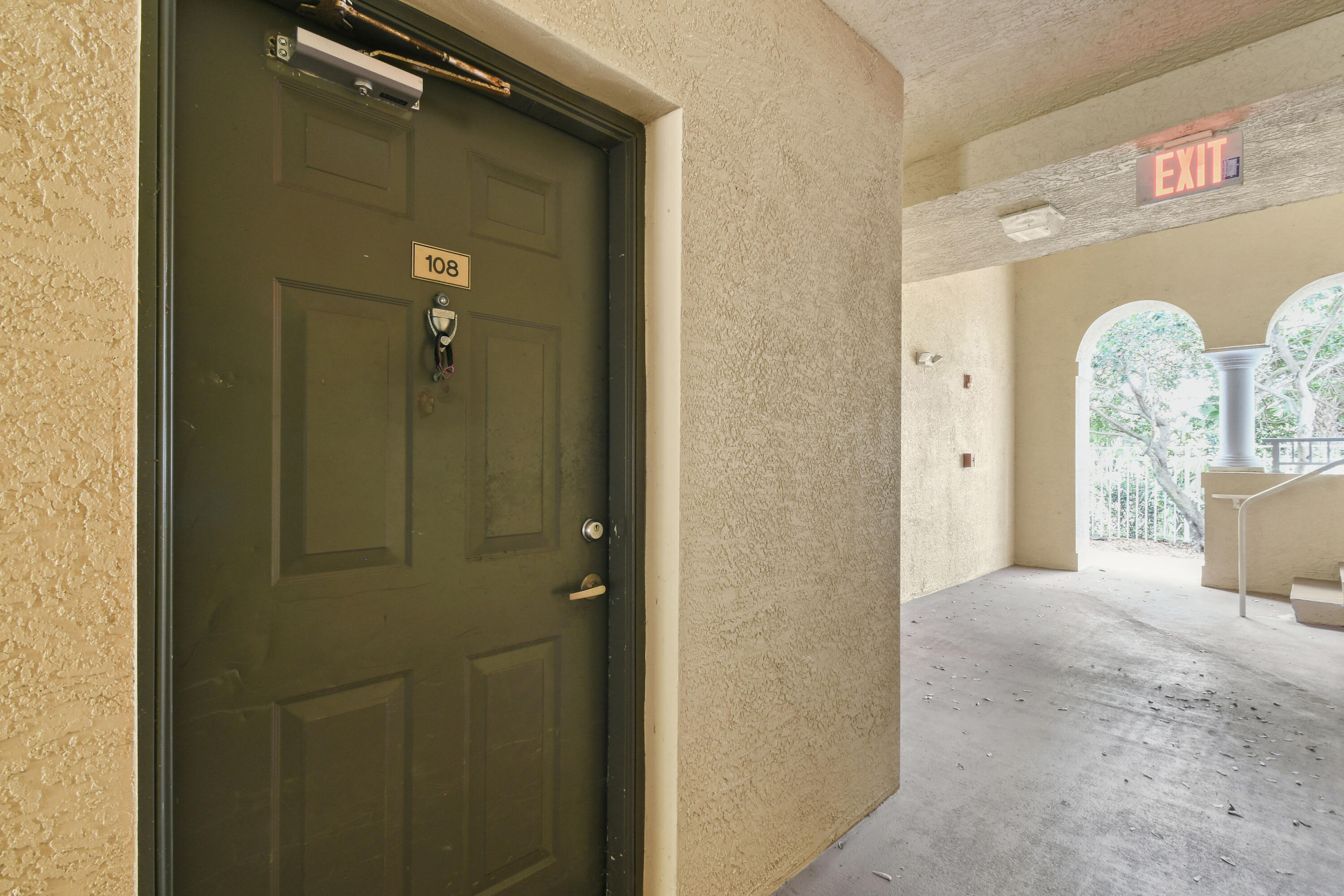 6565 Emerald Dunes Drive 108