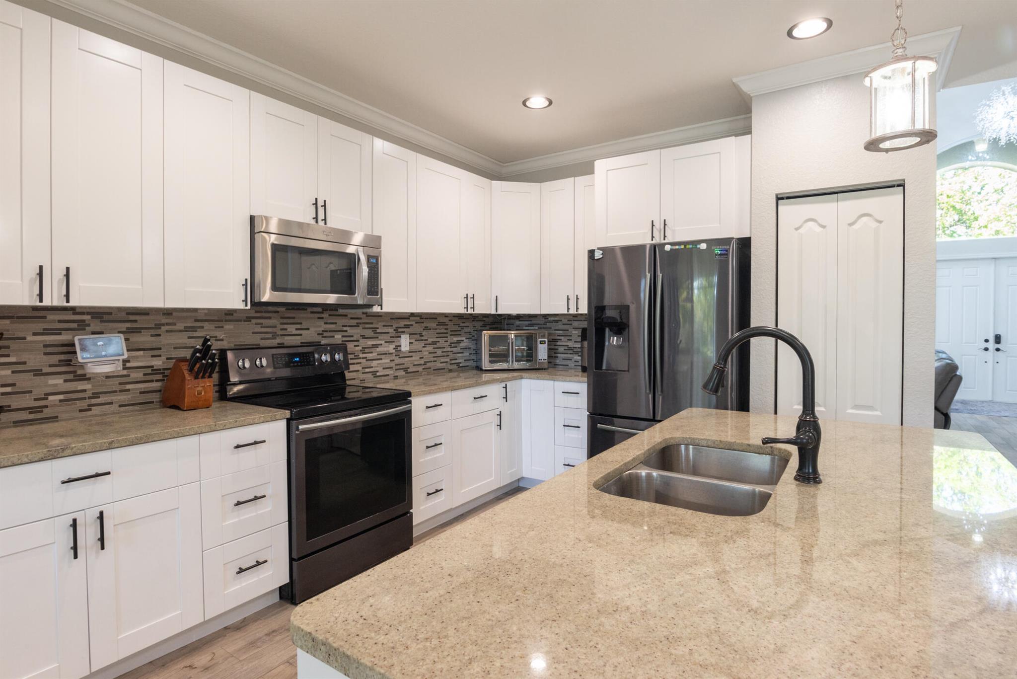 5978 SW Bald Eagle Drive