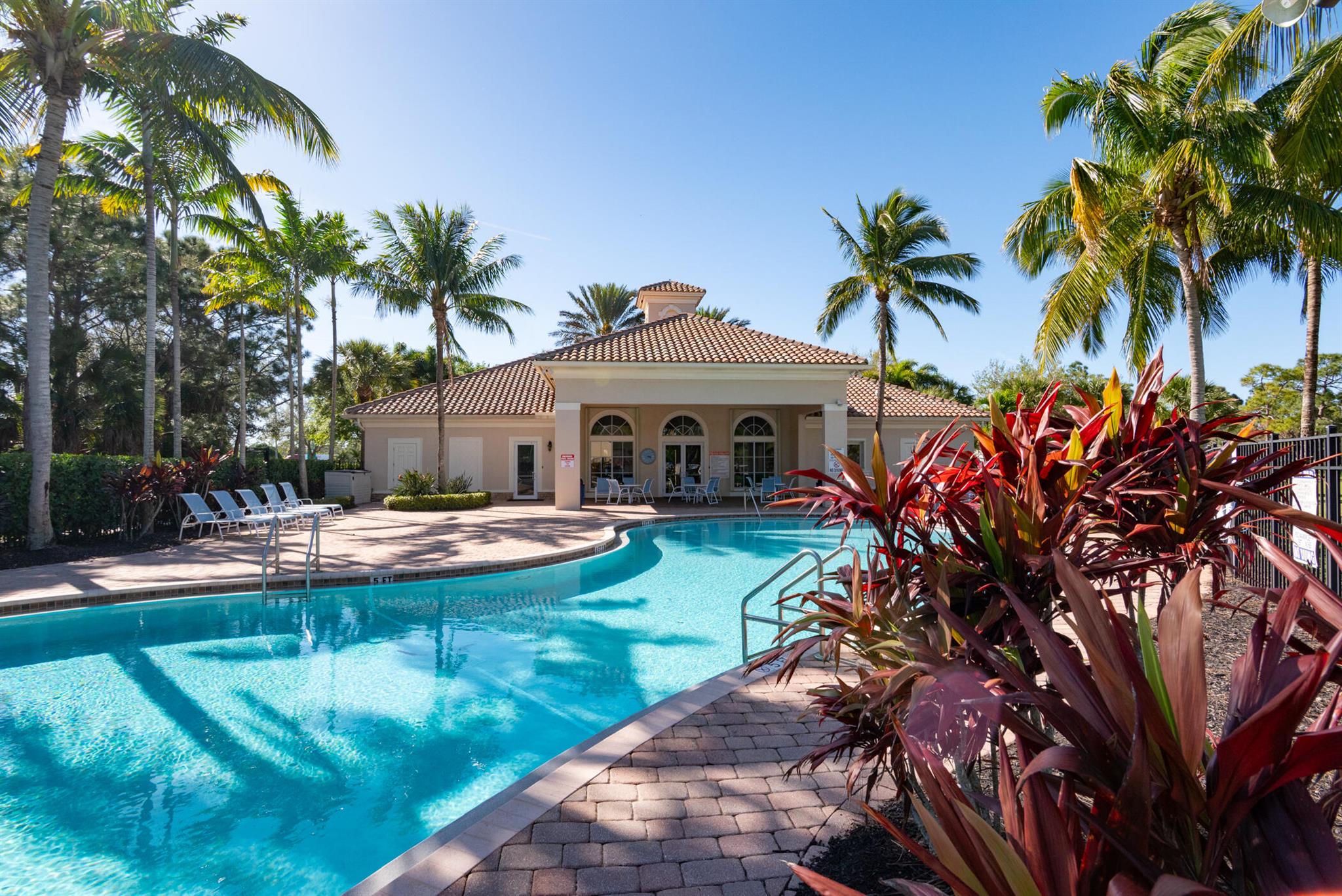 5978 SW Bald Eagle Drive