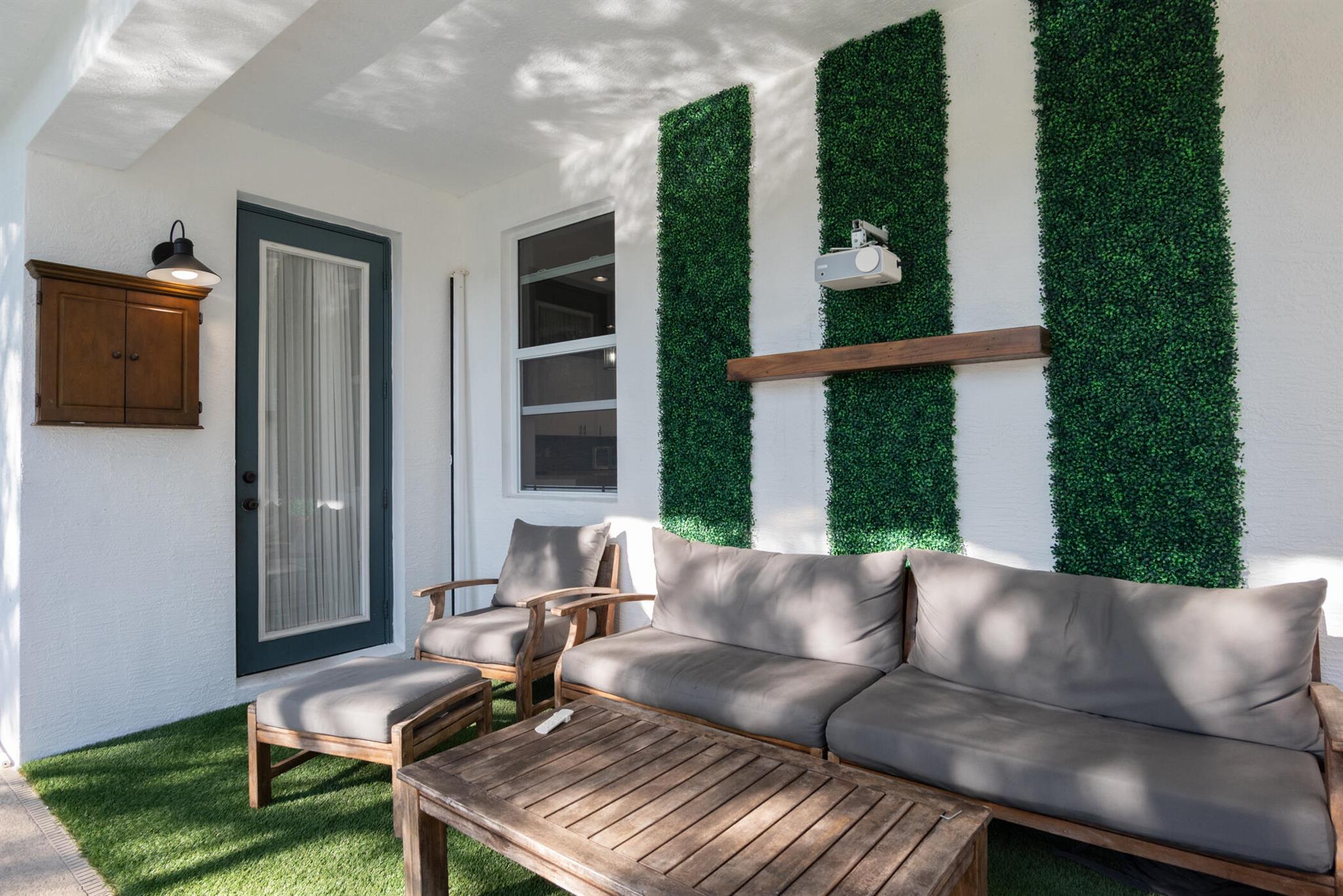 5978 SW Bald Eagle Drive