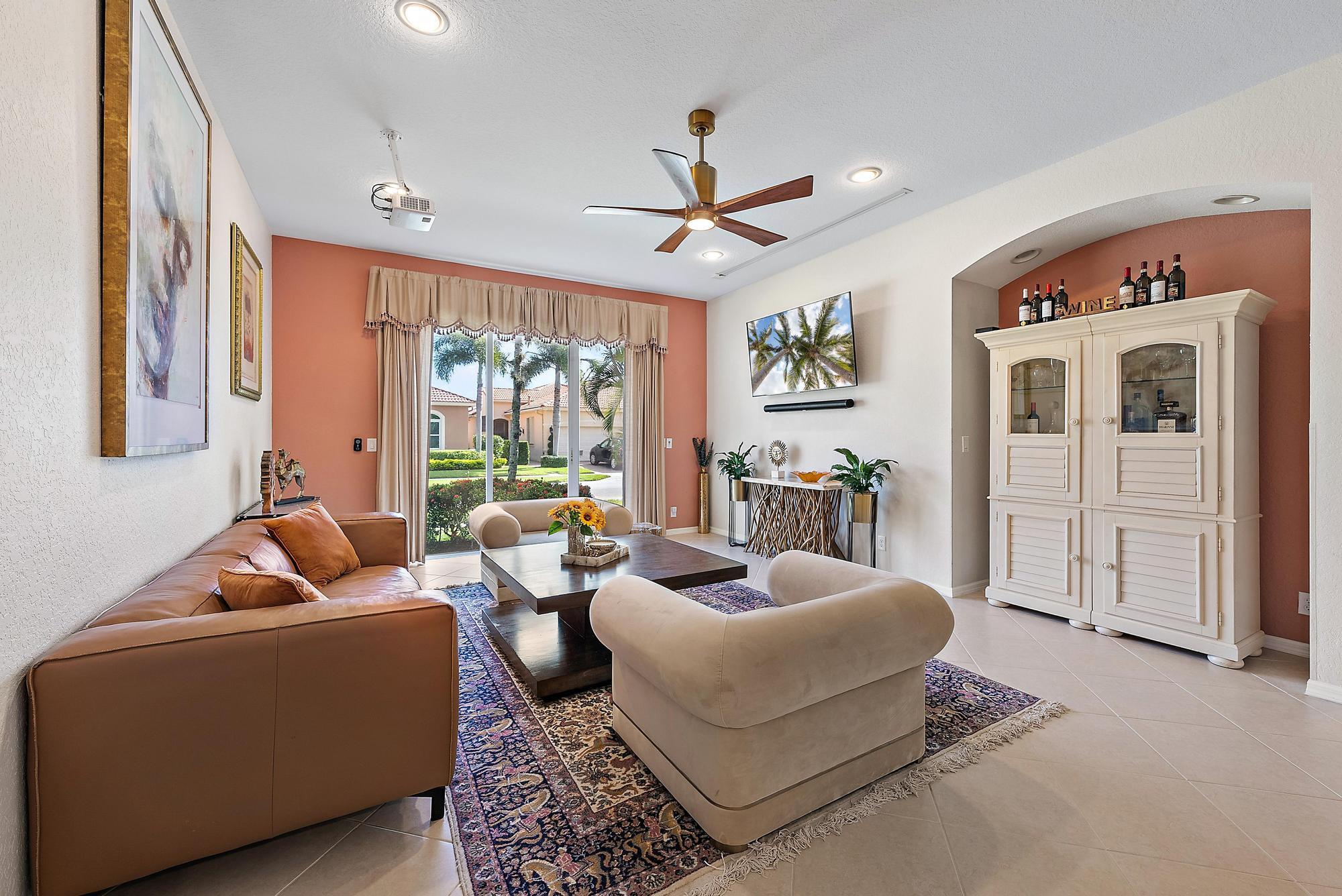 101 Casa Grande Court