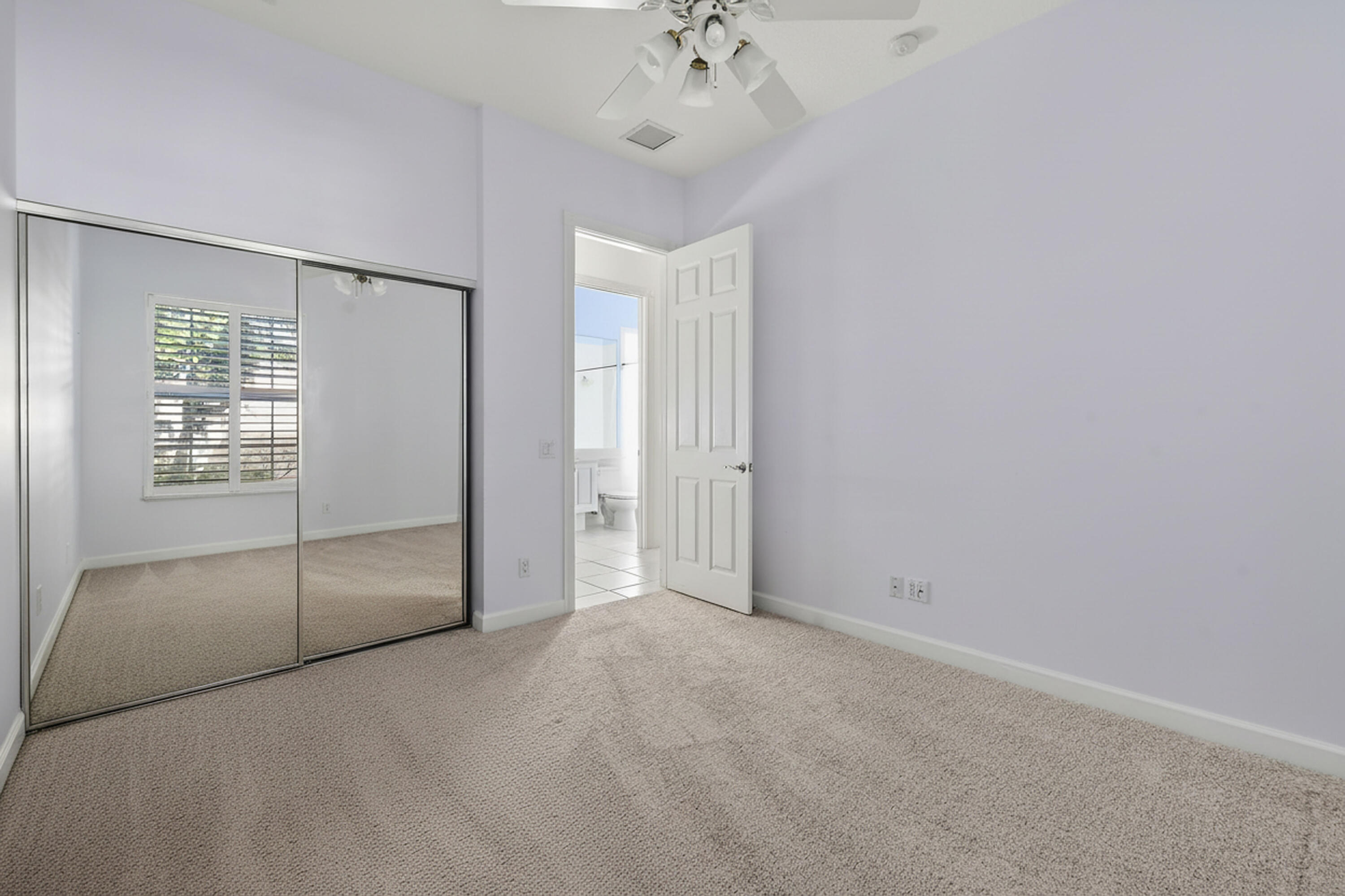 8892 SE Eldorado Way