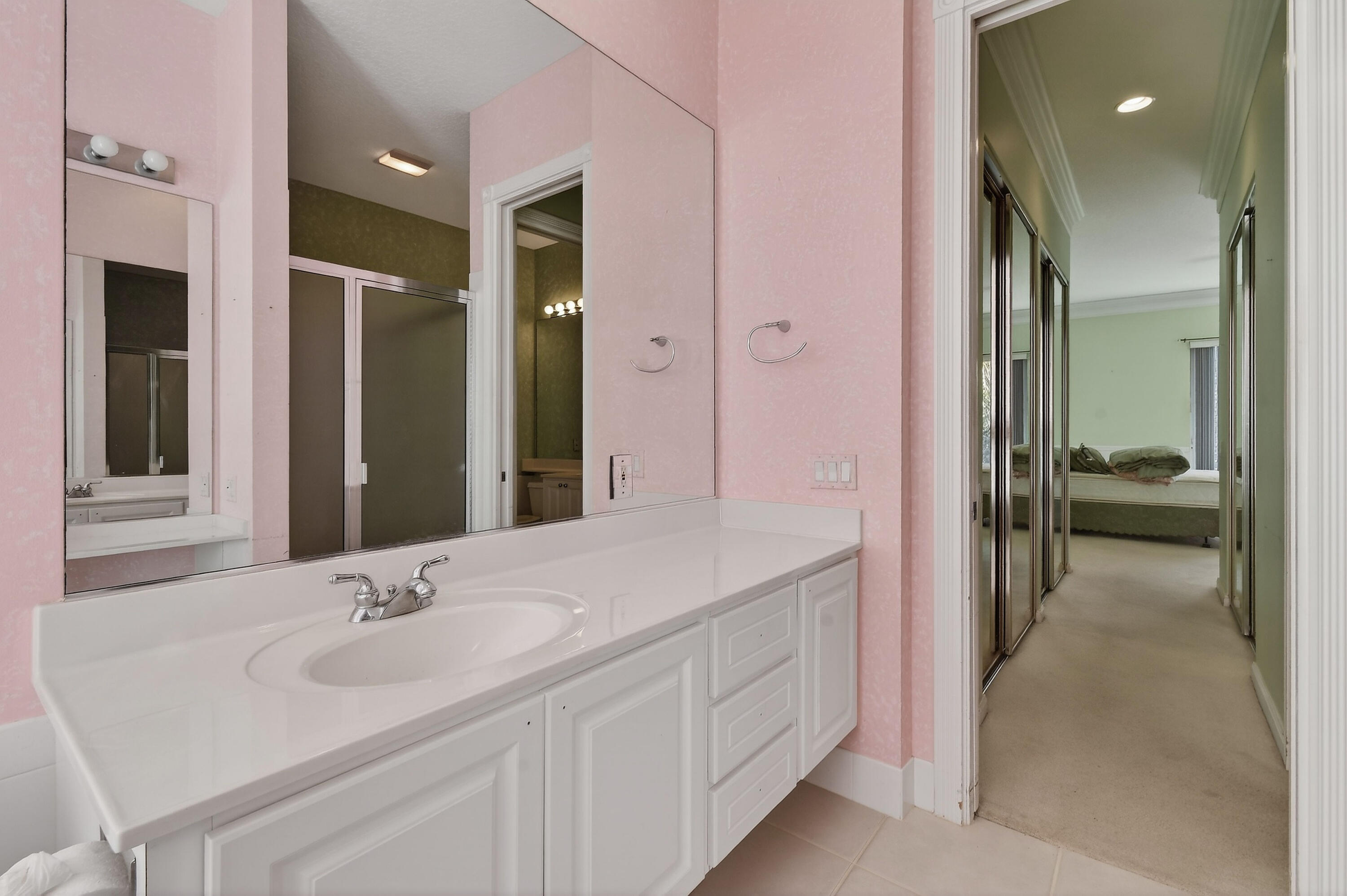 8892 SE Eldorado Way