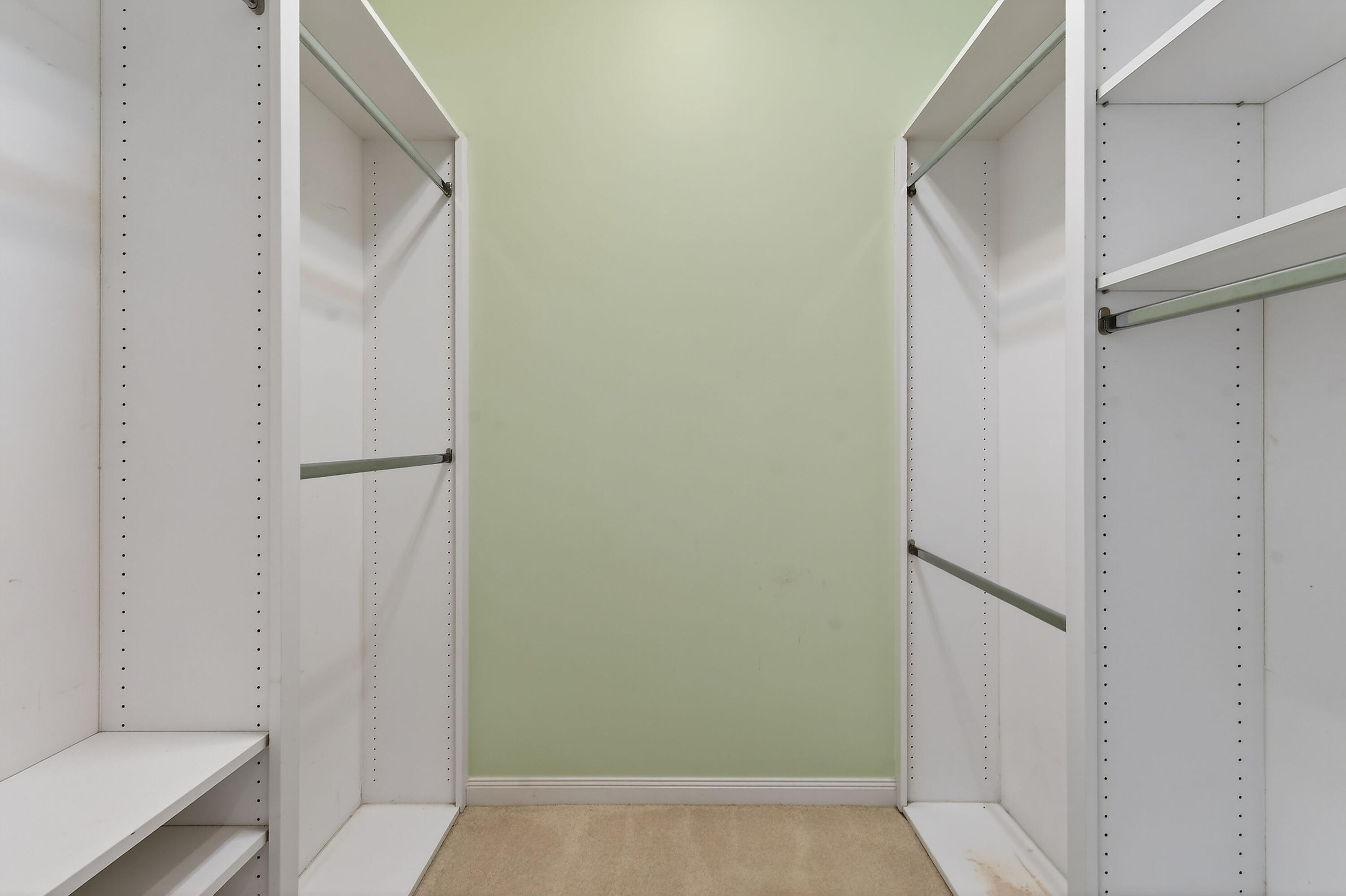 8892 SE Eldorado Way