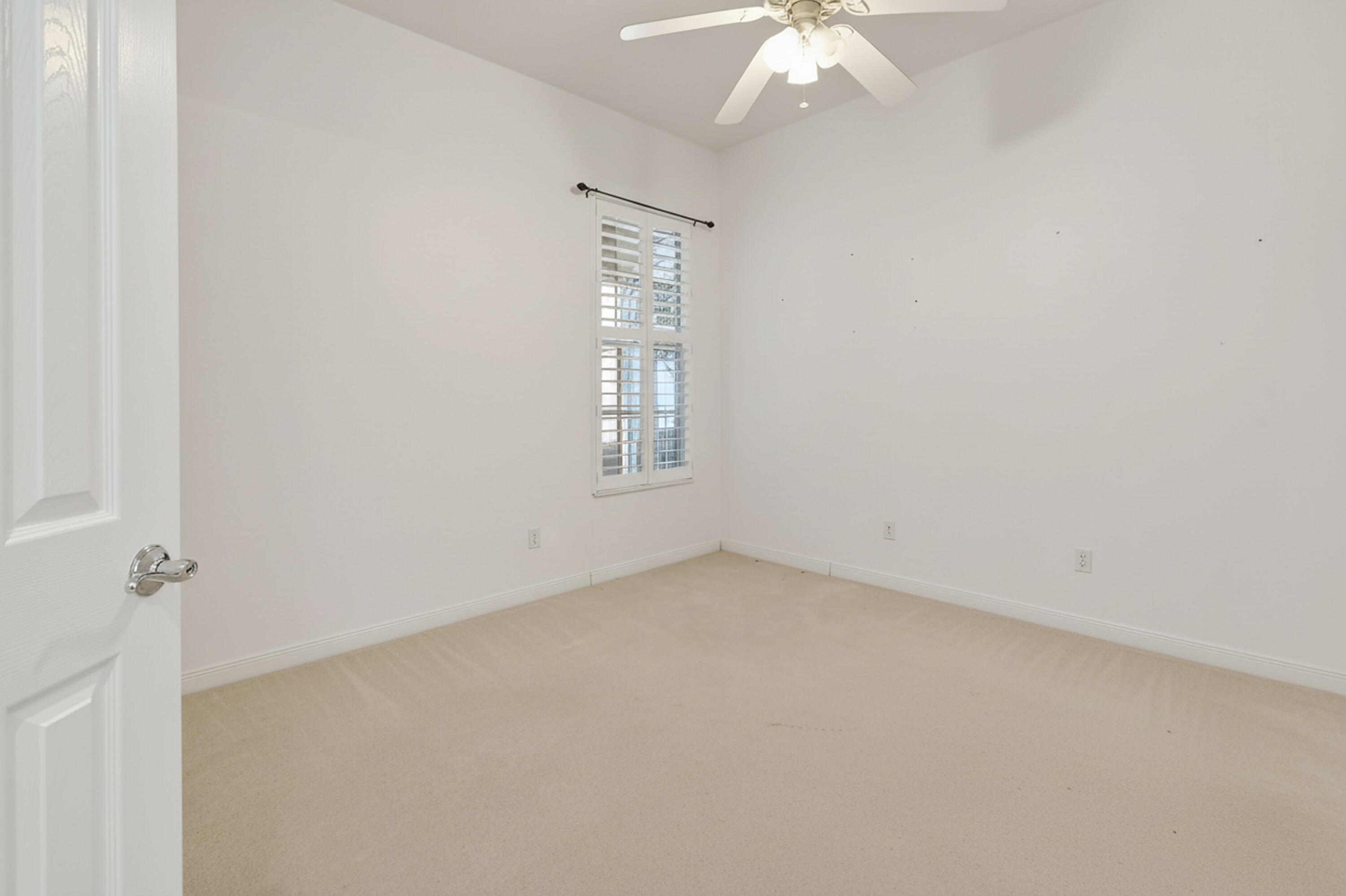 8892 SE Eldorado Way