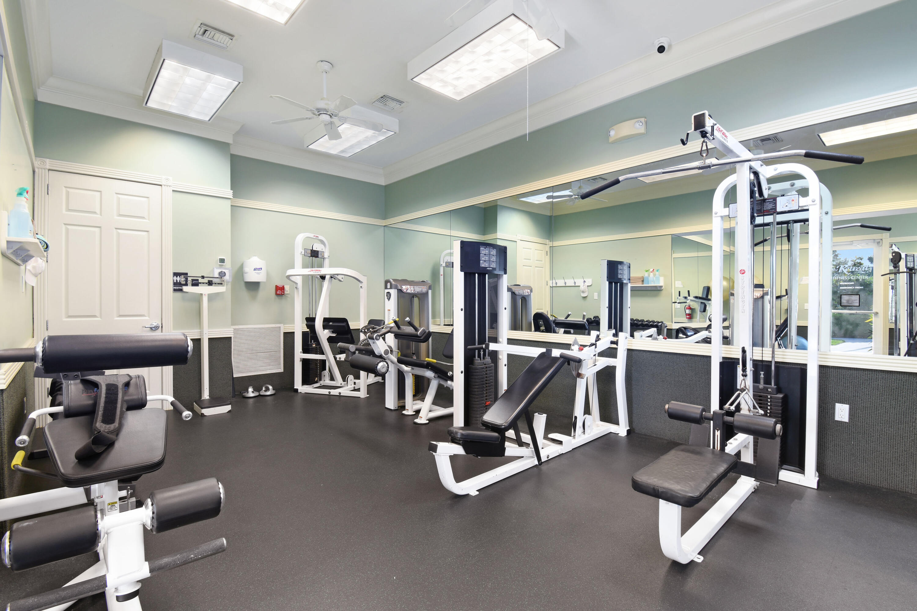 8892 SE Eldorado Way