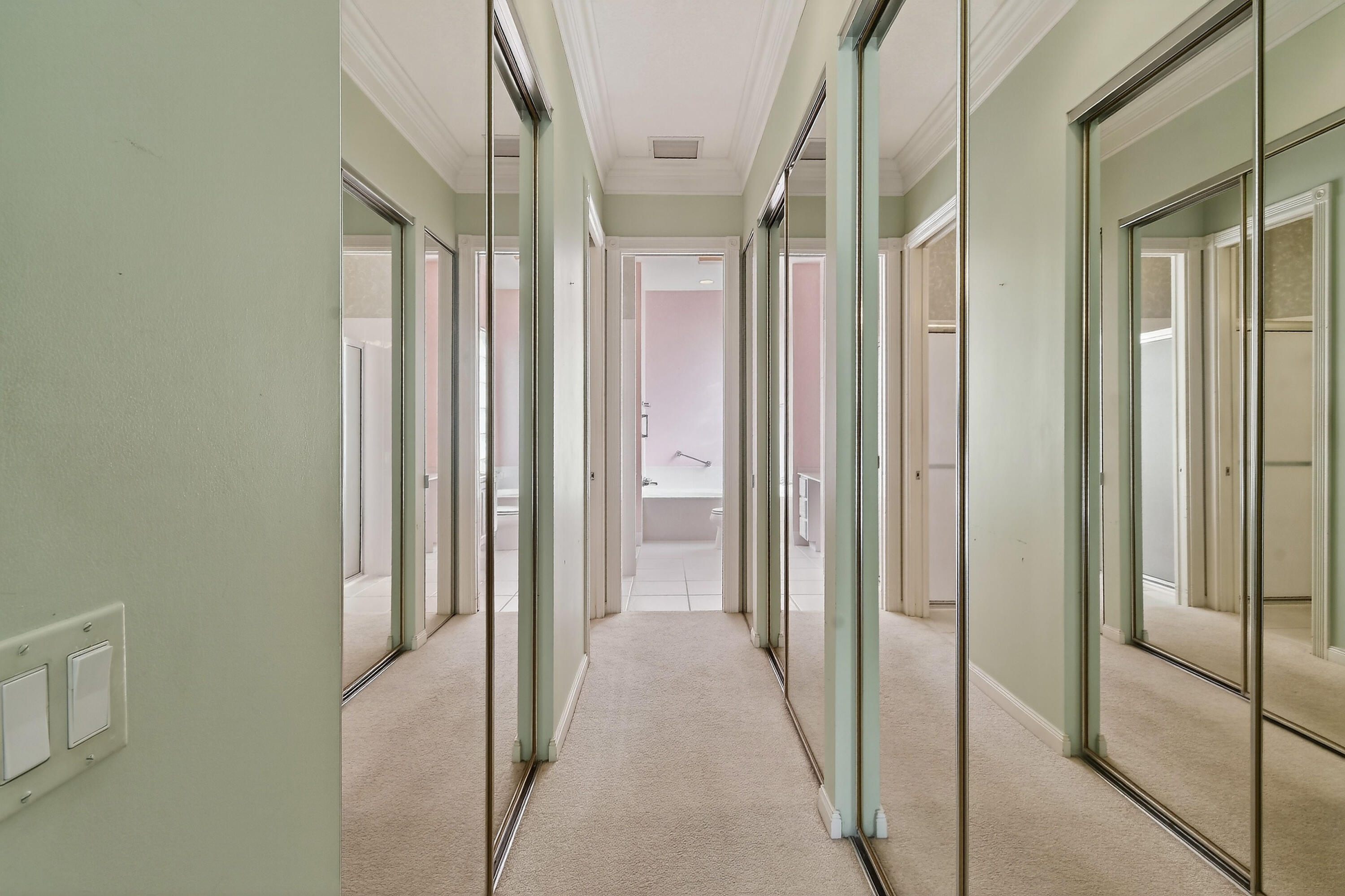 8892 SE Eldorado Way