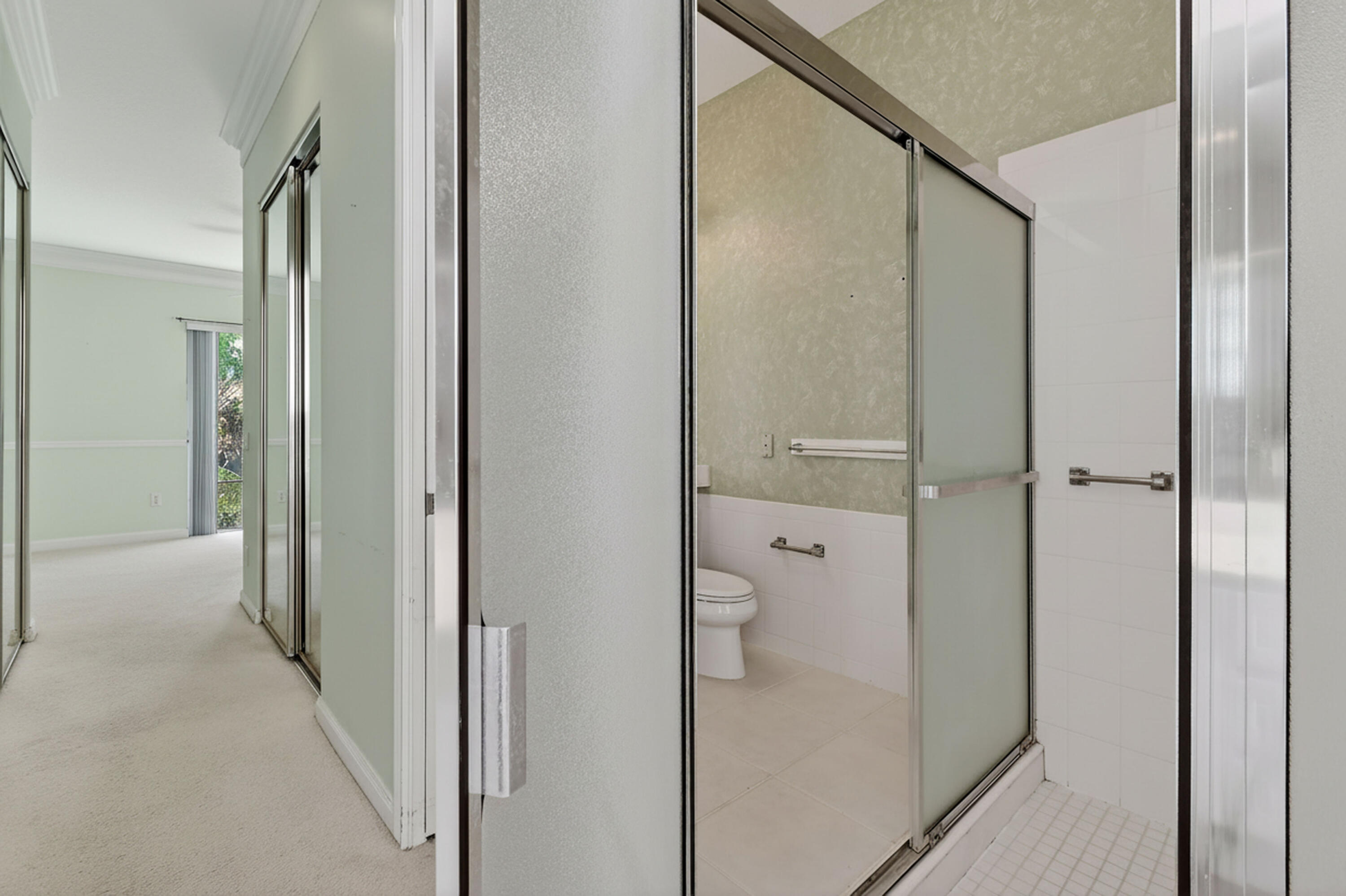 8892 SE Eldorado Way