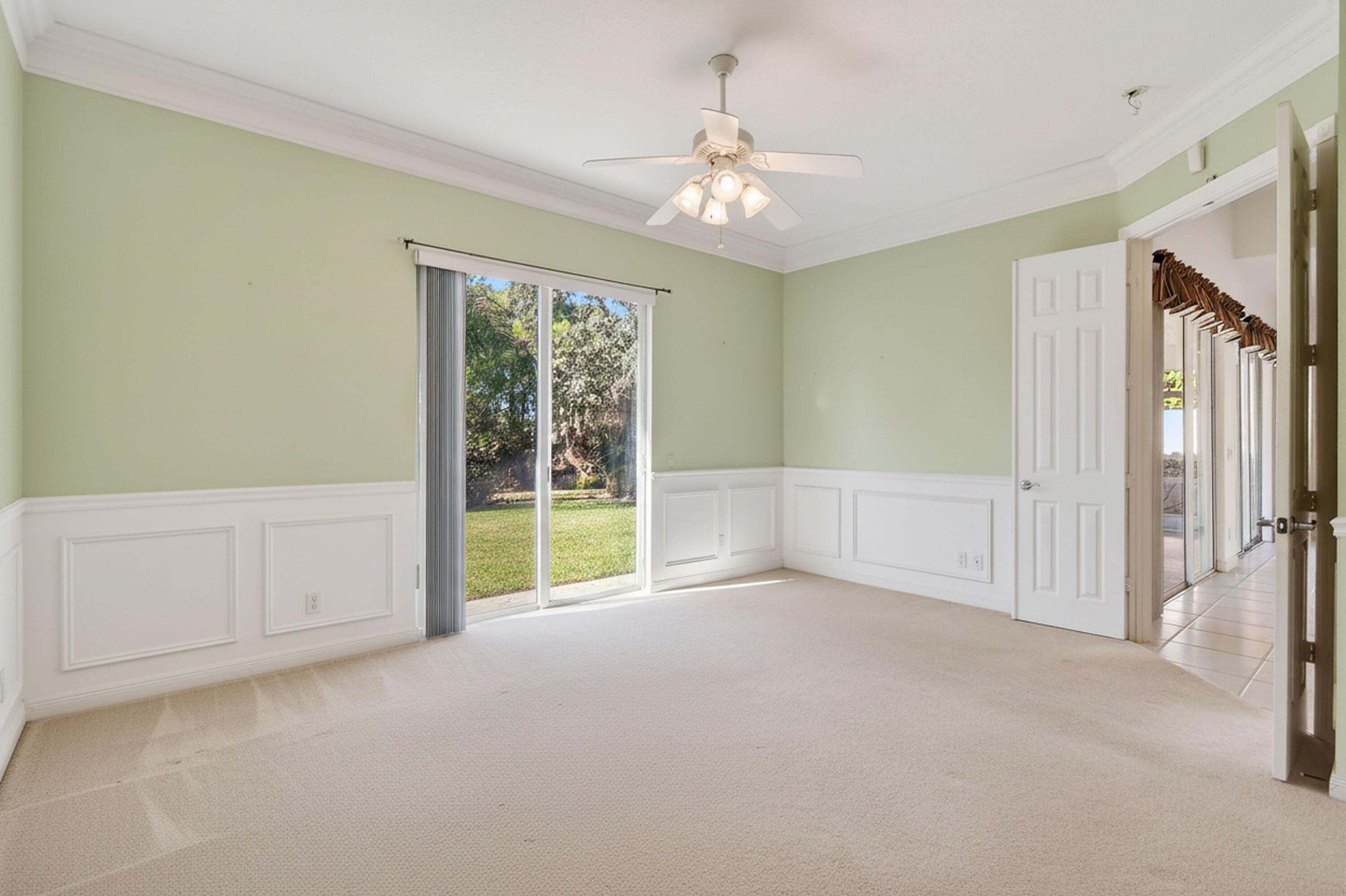 8892 SE Eldorado Way