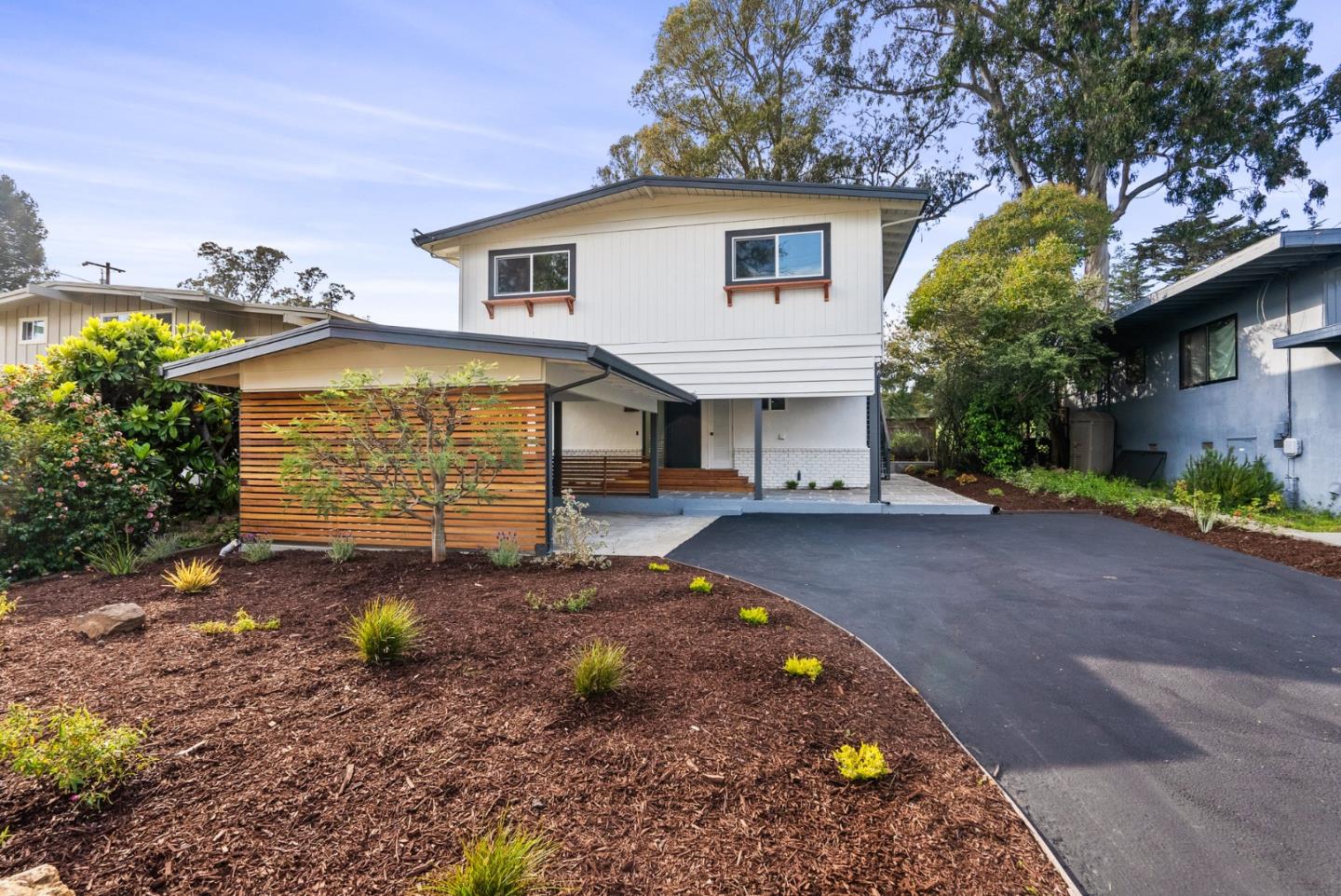391 Belle Monti AVE