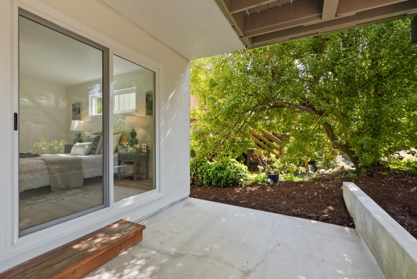 391 Belle Monti AVE