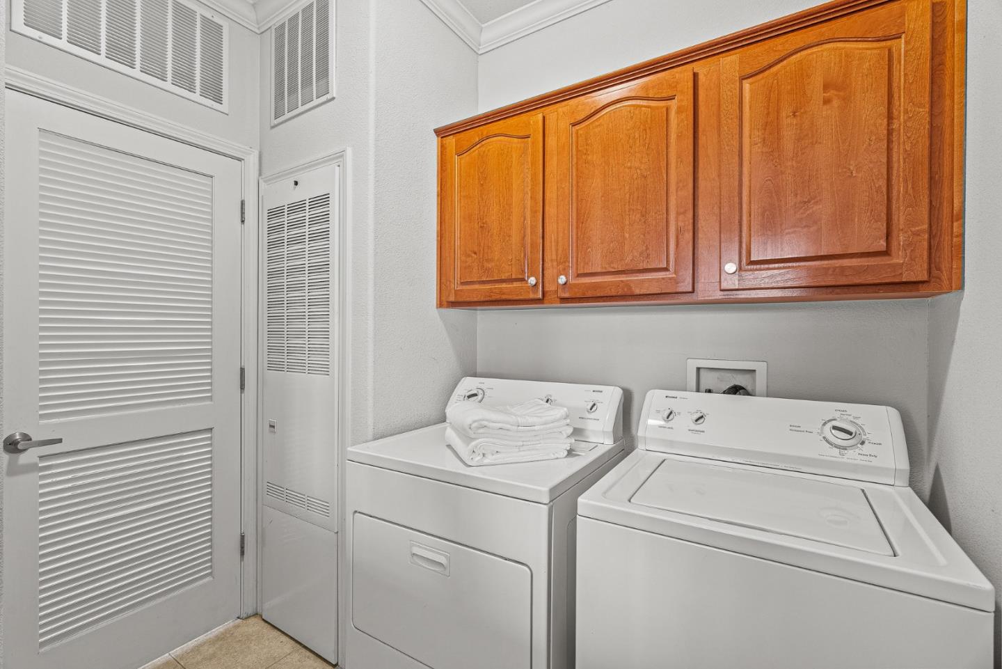 2435 Felt Street Unit: 44