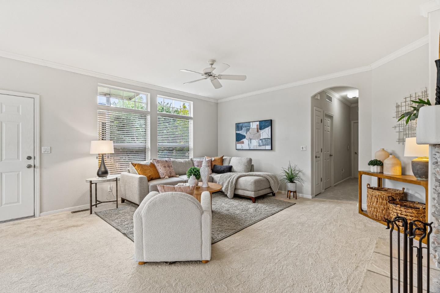 2435 Felt Street Unit: 44