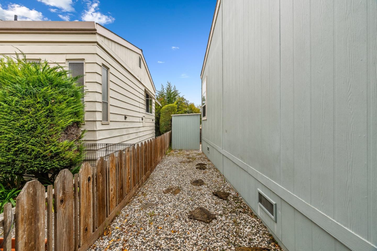 2435 Felt Street Unit: 44