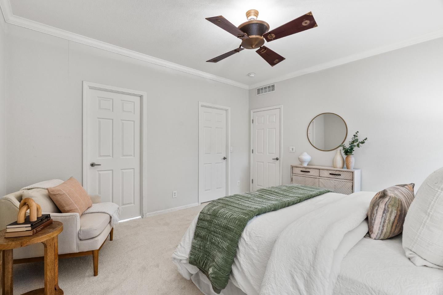 2435 Felt Street Unit: 44