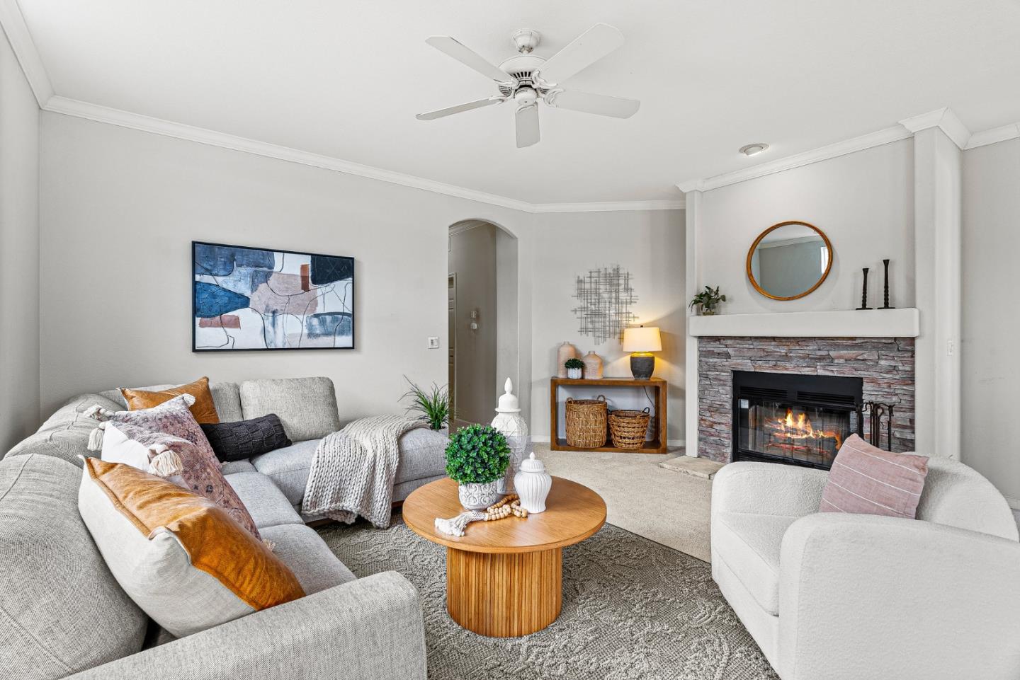2435 Felt Street Unit: 44
