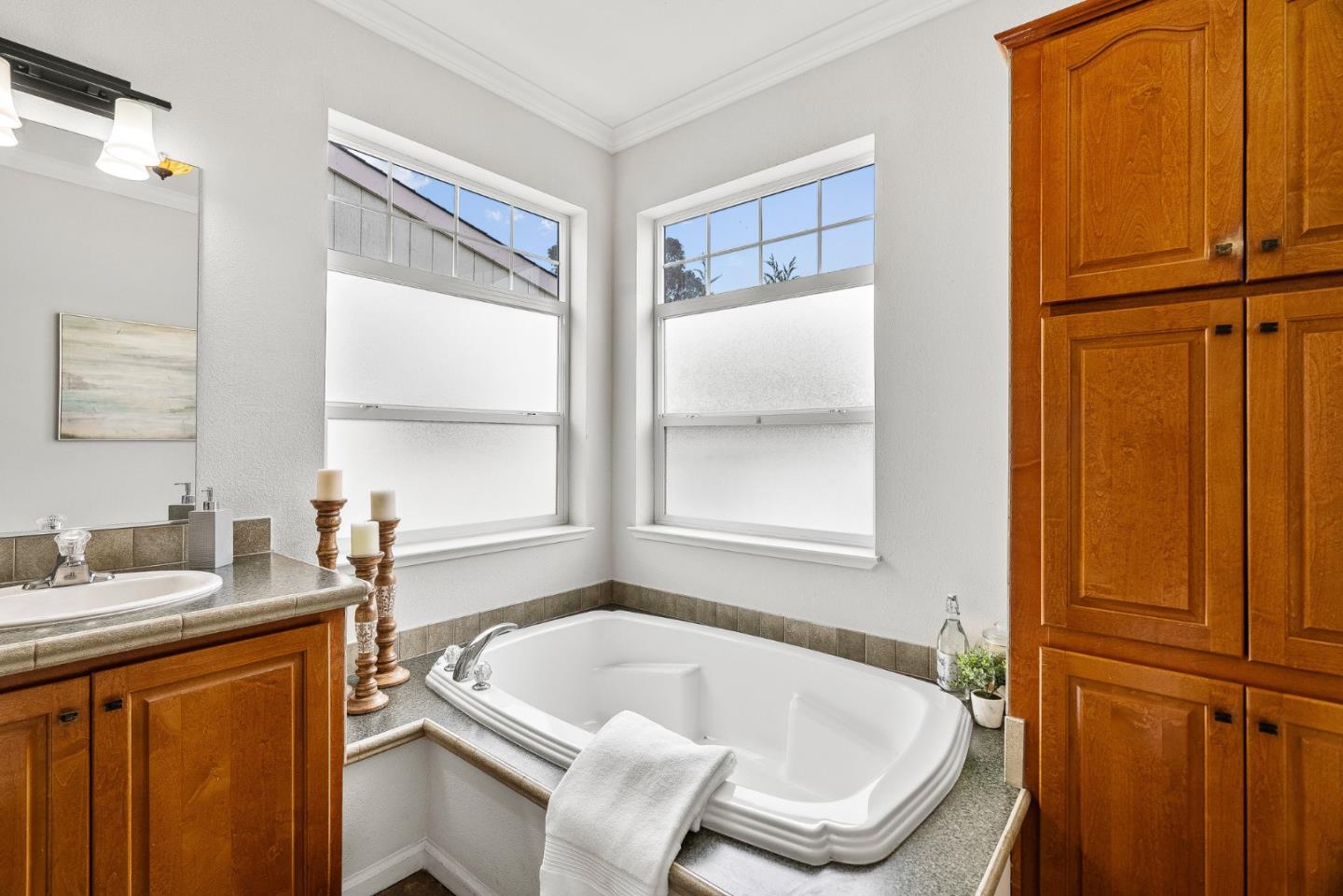 2435 Felt Street Unit: 44