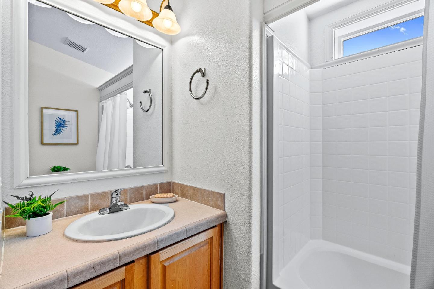 100 N Rodeo Gulch Road Unit: 15