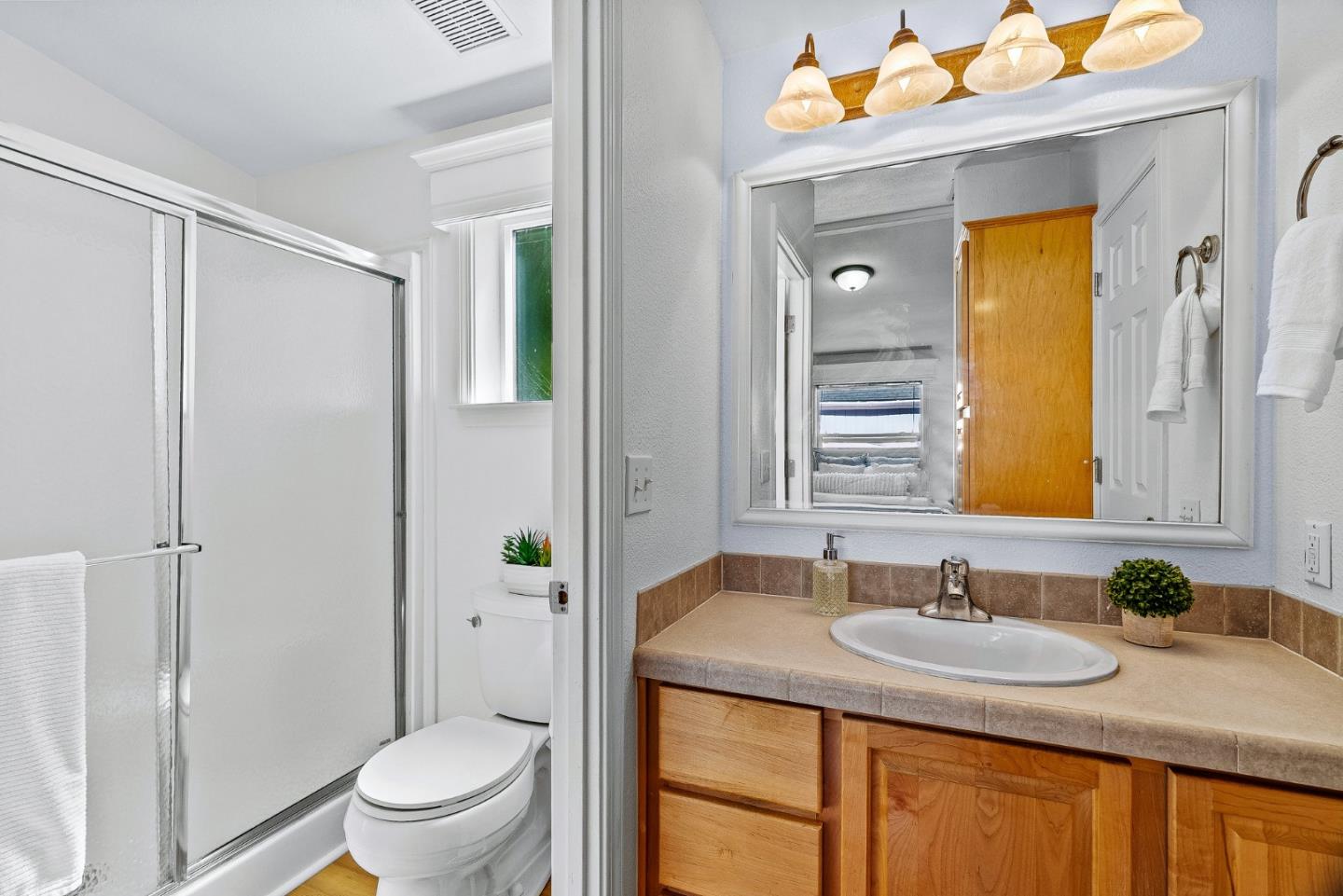 100 N Rodeo Gulch Road Unit: 15