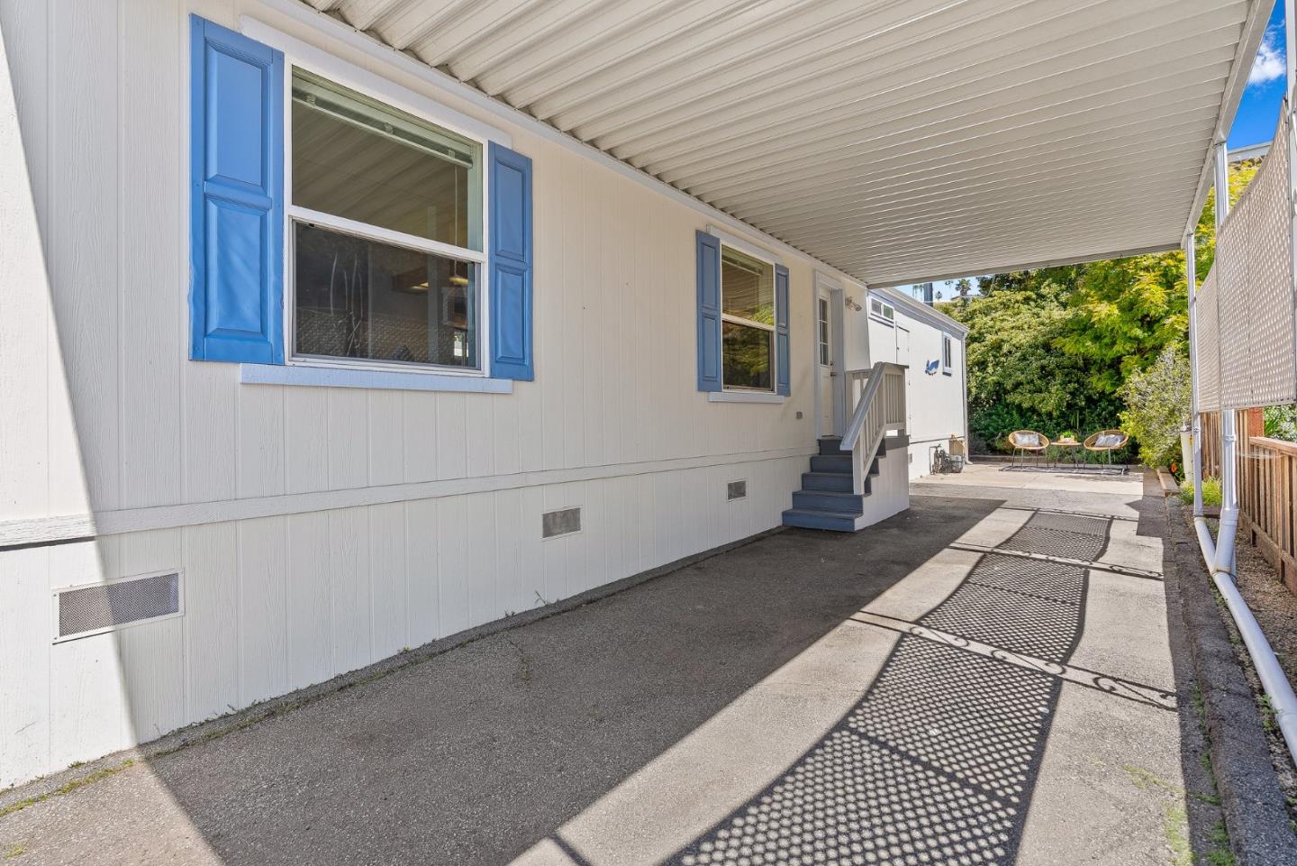 100 N Rodeo Gulch Road Unit: 15