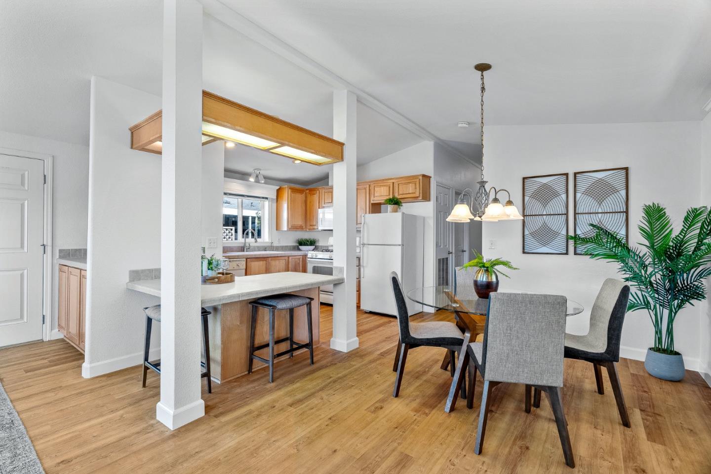 100 N Rodeo Gulch Road Unit: 15