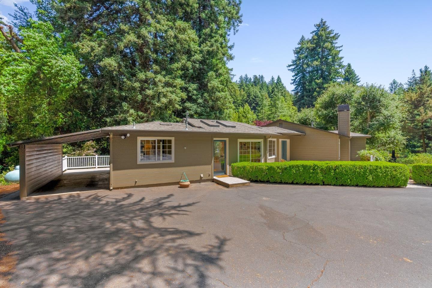 2538 Bean Creek Road