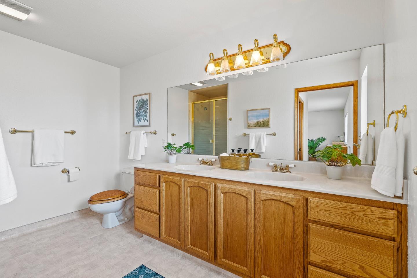 150 Sir Francis Court