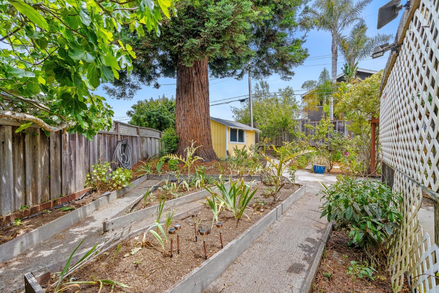 150 Sir Francis Court