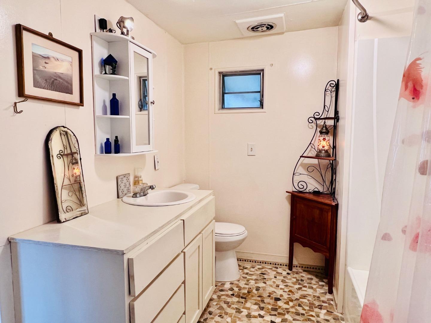 1040 38th Avenue Unit: 39
