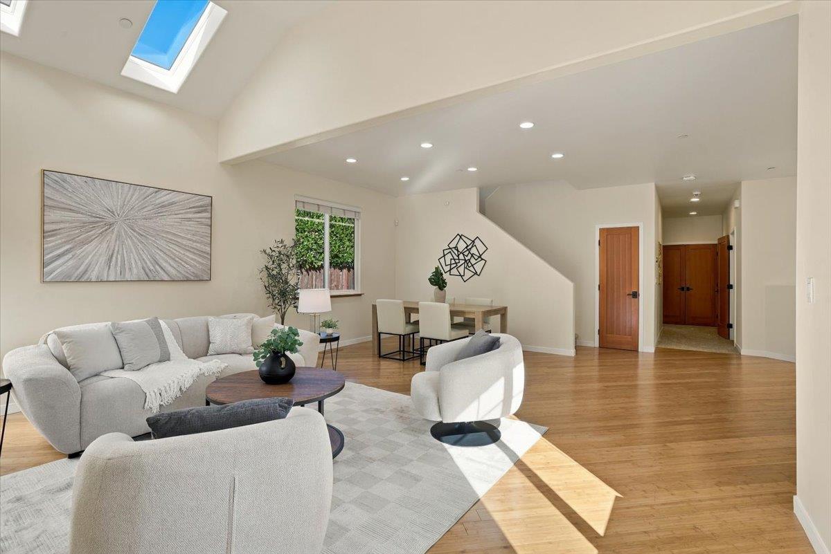 4585 Dawn LN
