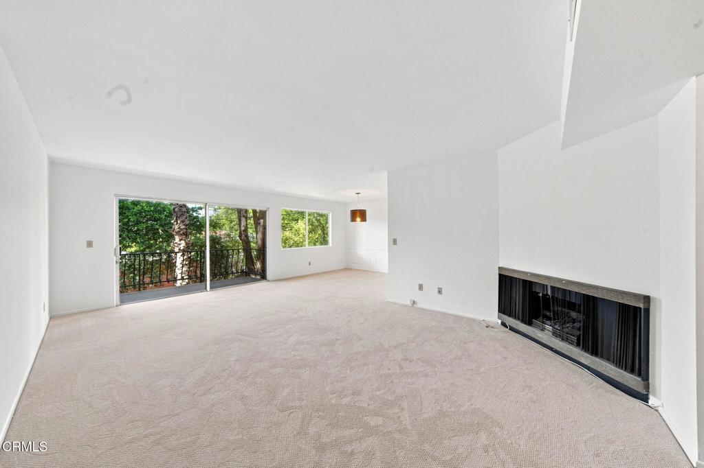 420 S Madison Avenue 204
