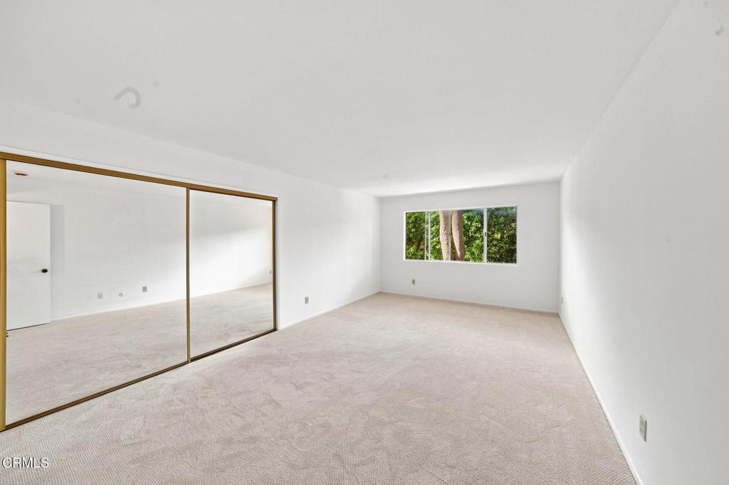 420 S Madison Avenue 204