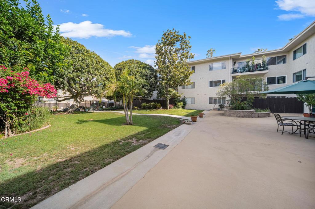 420 S Madison Avenue 204