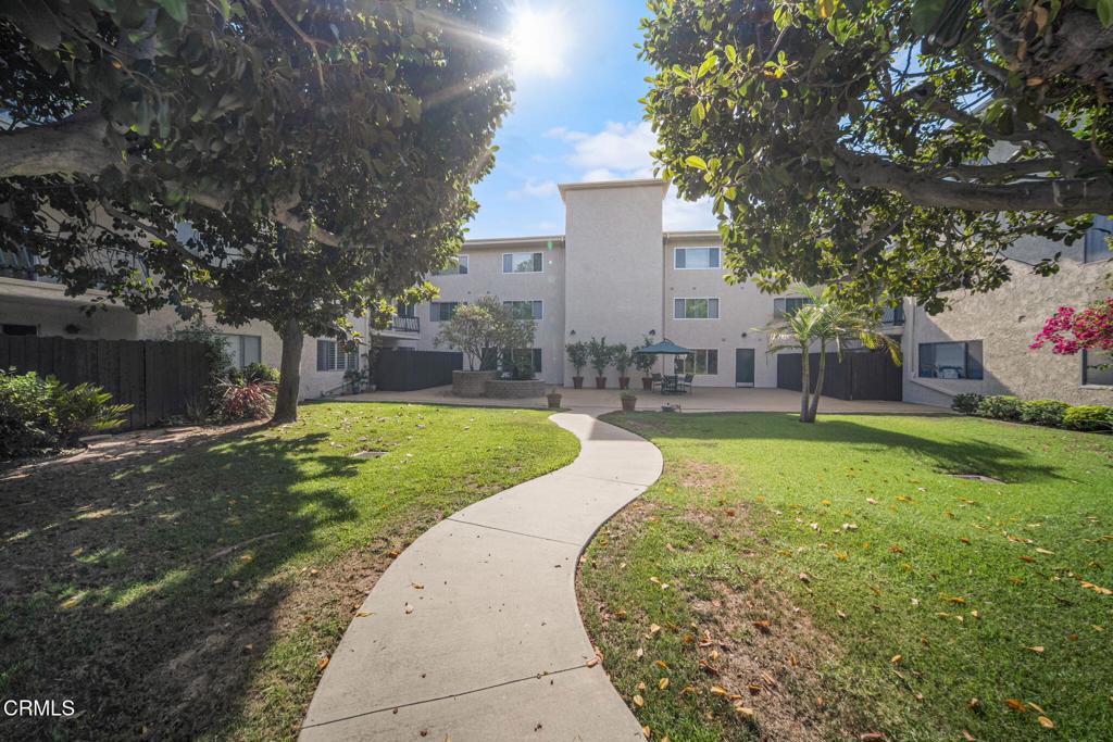 420 S Madison Avenue 204