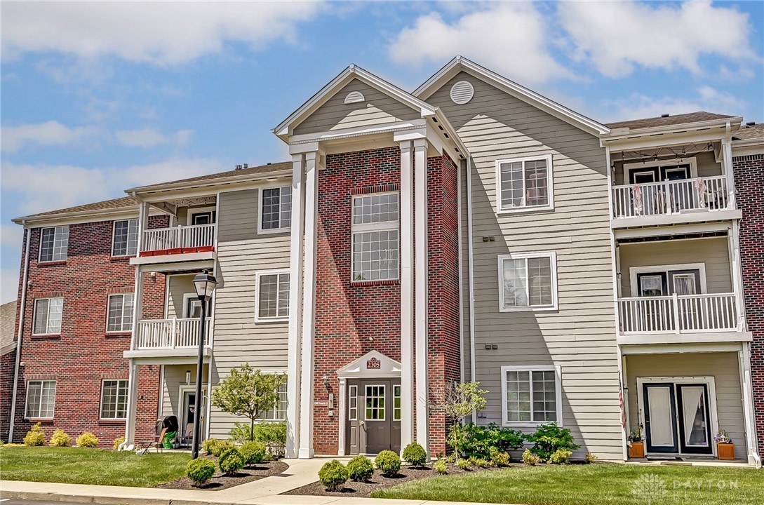 2305 Pinnacle Court 309