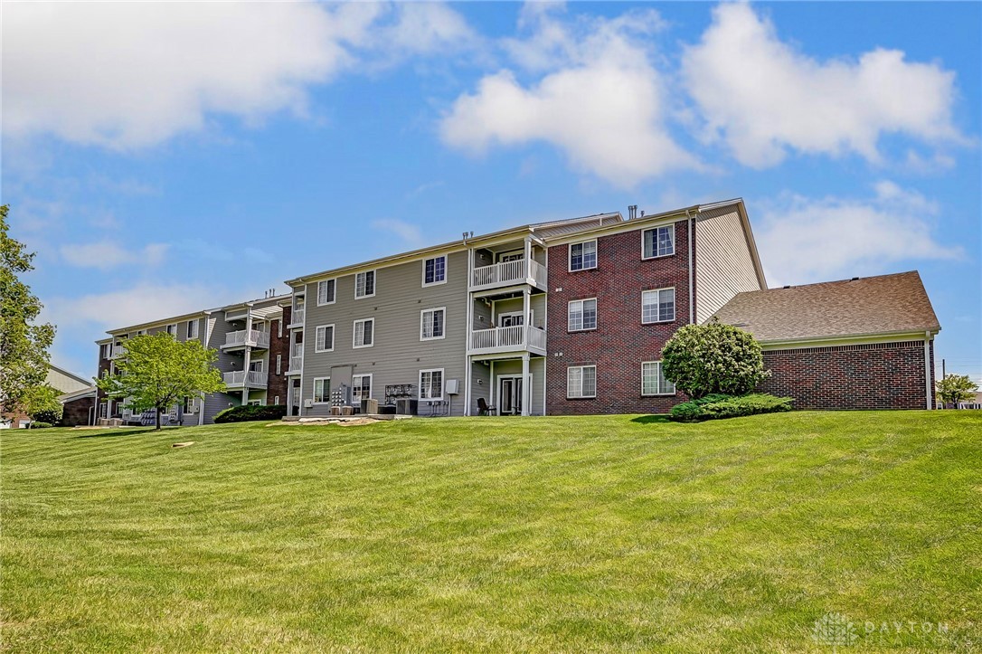 2305 Pinnacle Court 309