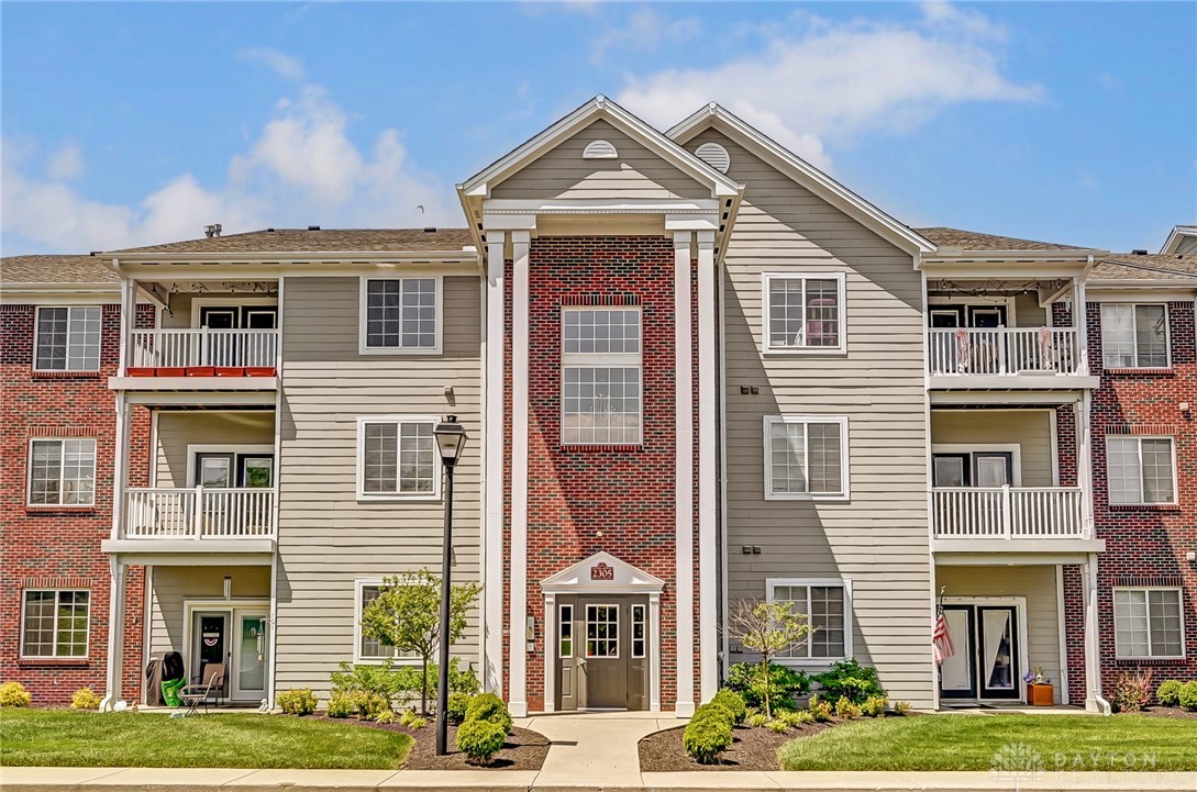 2305 Pinnacle Court 309