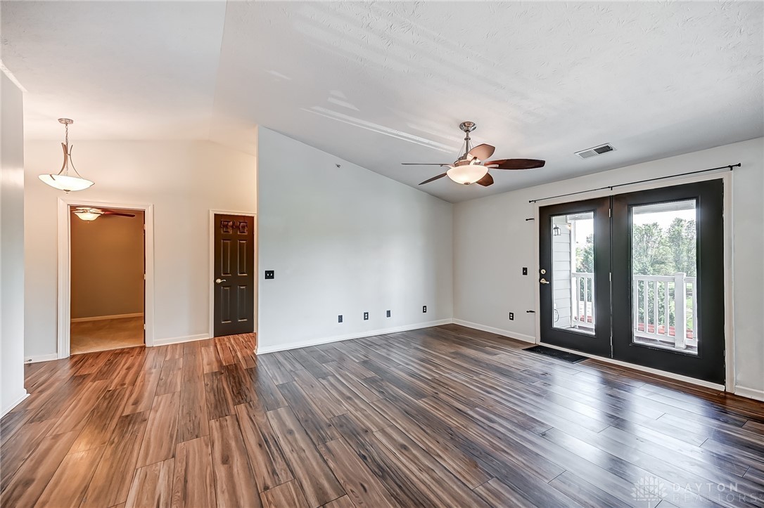 2305 Pinnacle Court 309