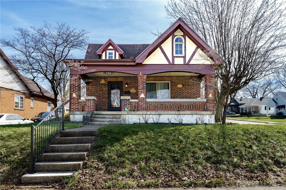3700 Cleveland Avenue