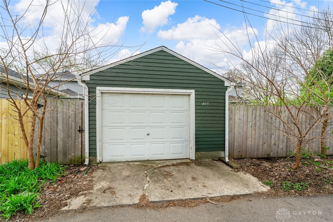 405 Peach Orchard Avenue