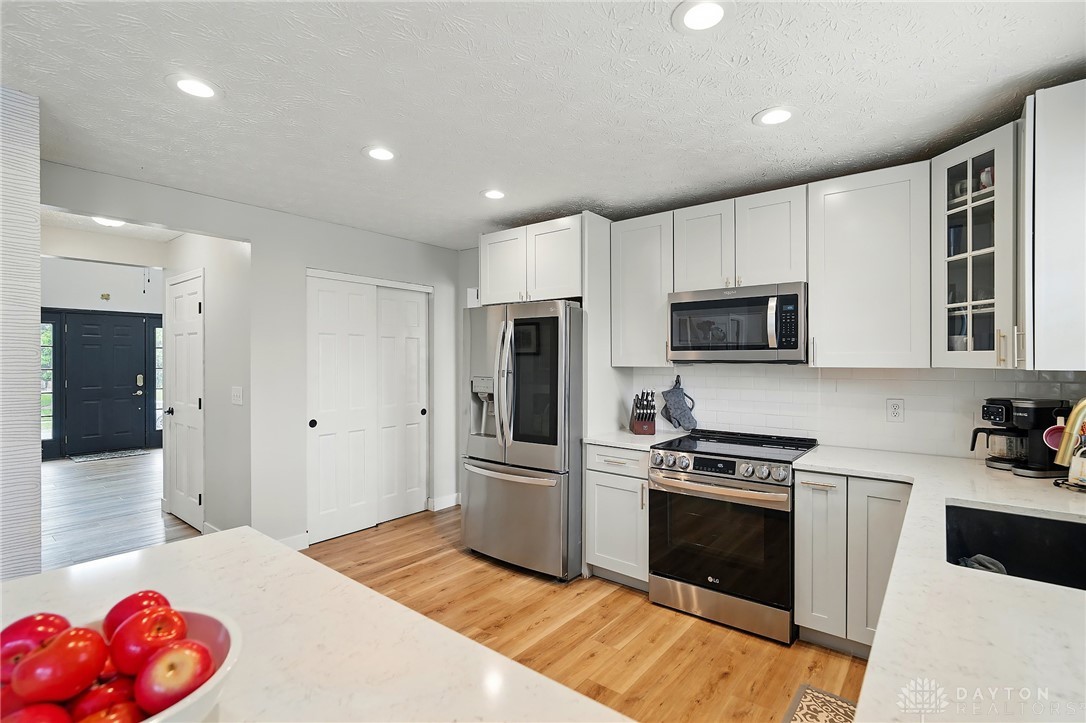 2153 Wedgewood Drive