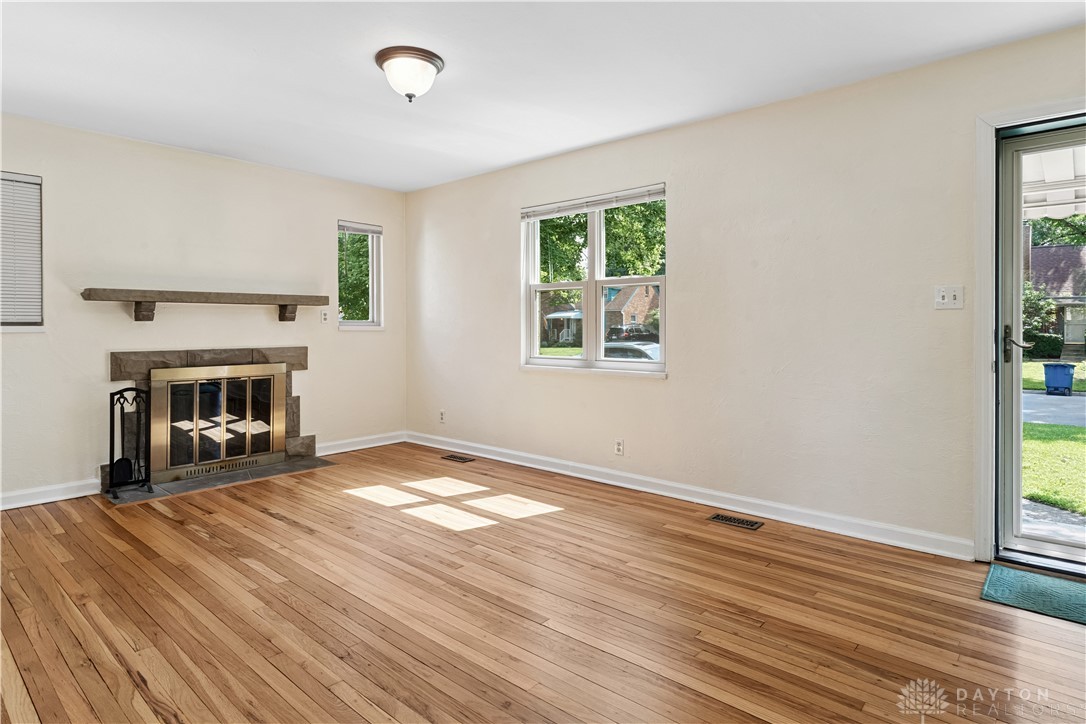 455 Shadowlawn Avenue