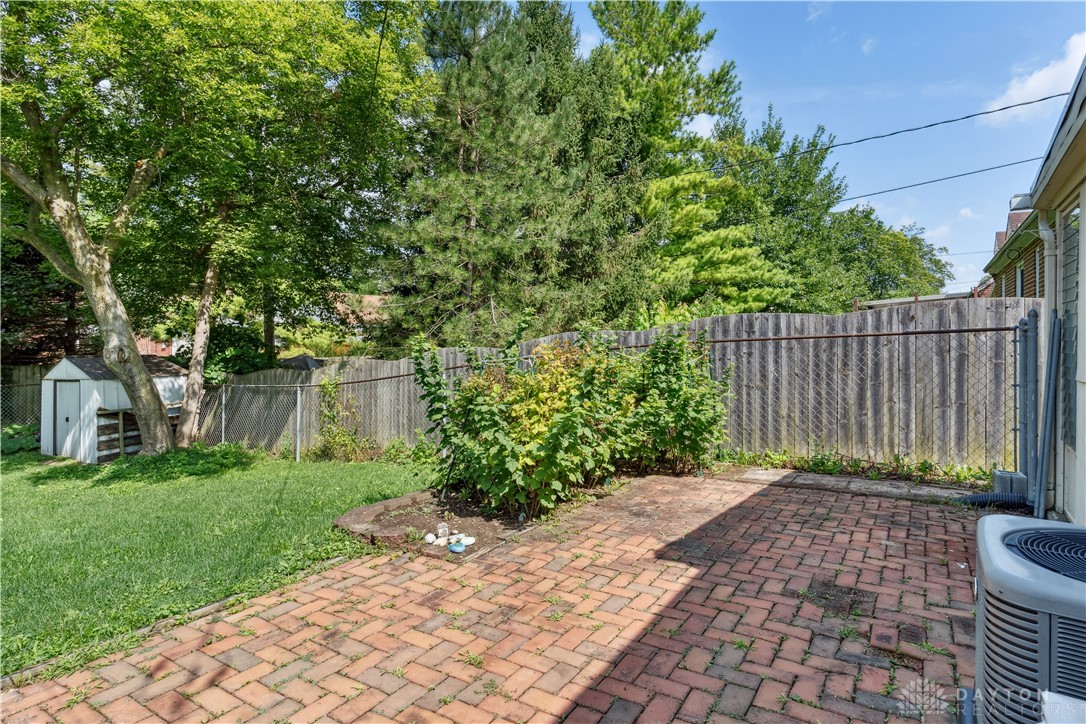 455 Shadowlawn Avenue