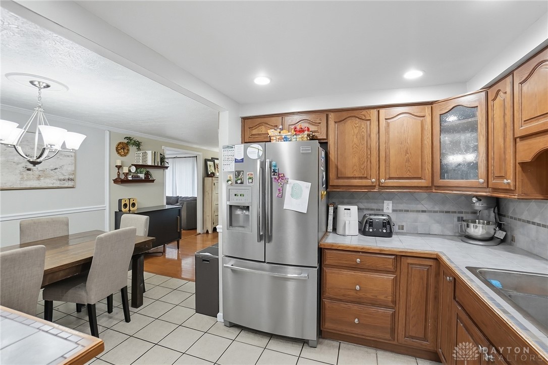 5135 Chesham Drive