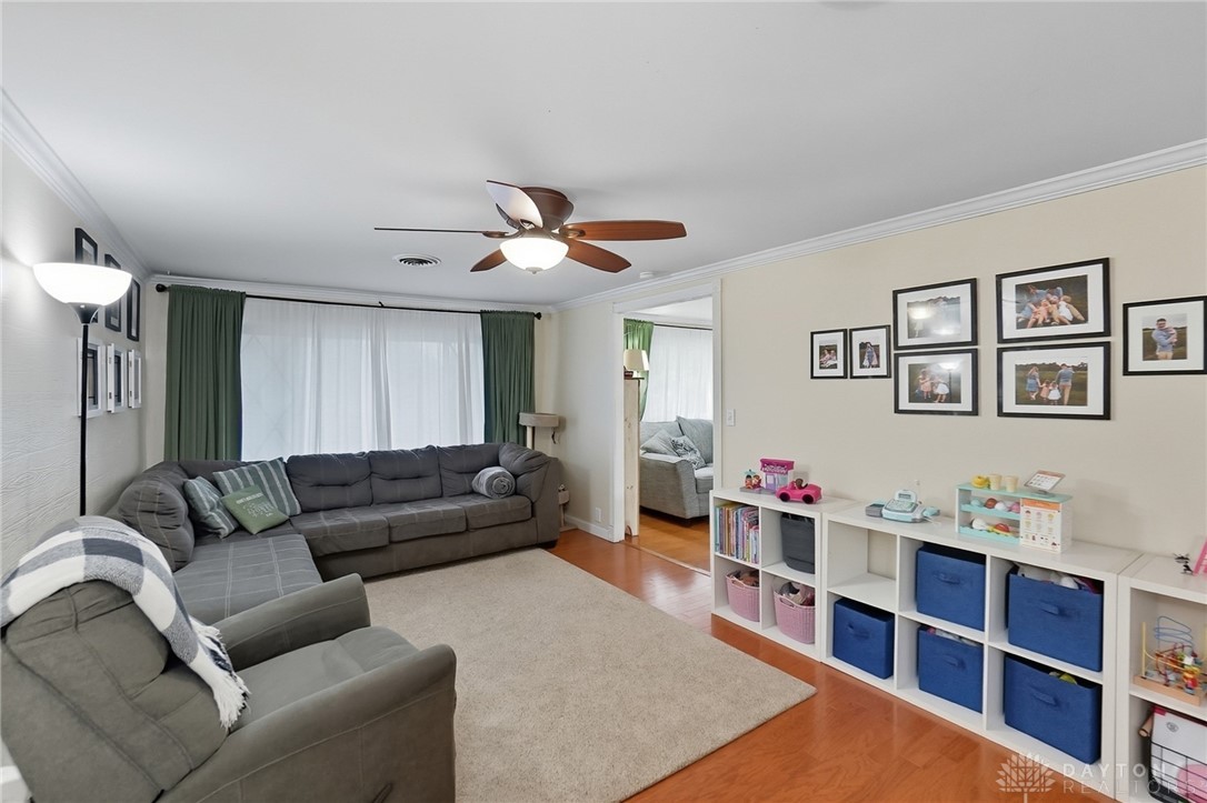 5135 Chesham Drive