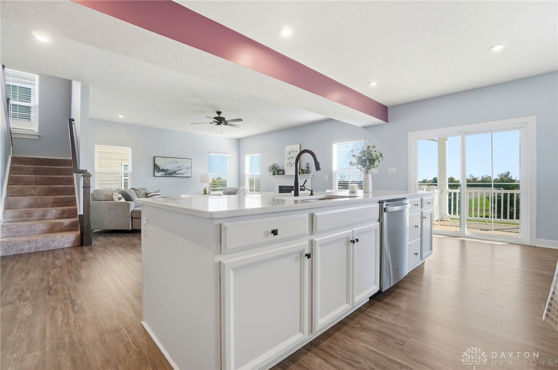 3262 Heatherstone Drive