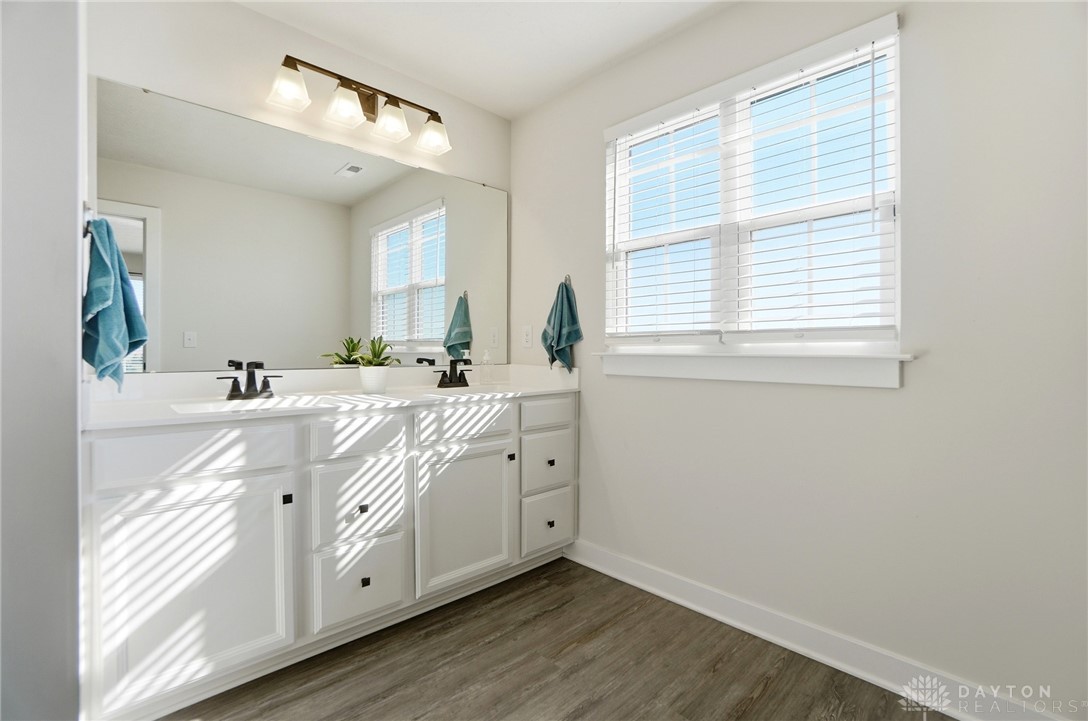 3262 Heatherstone Drive
